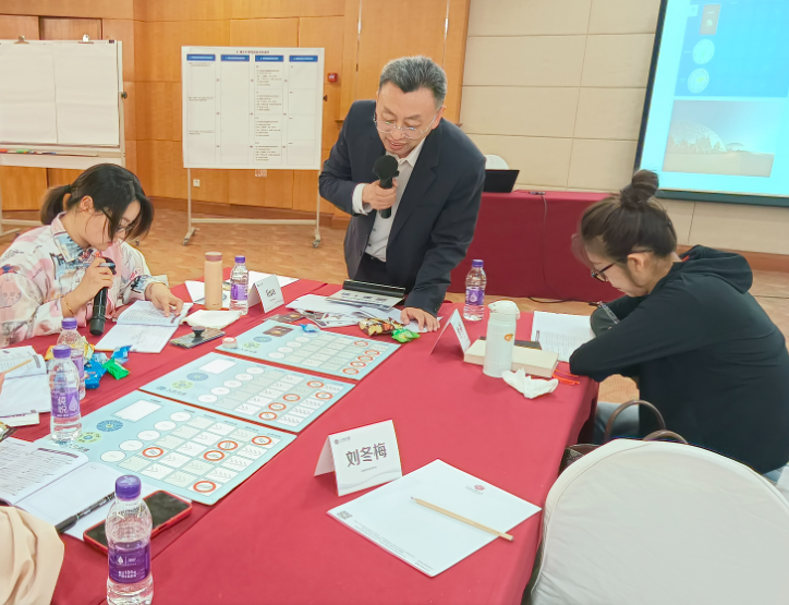 《经营模拟舱》（沙盘）课程于北京公开课上正式亮相
